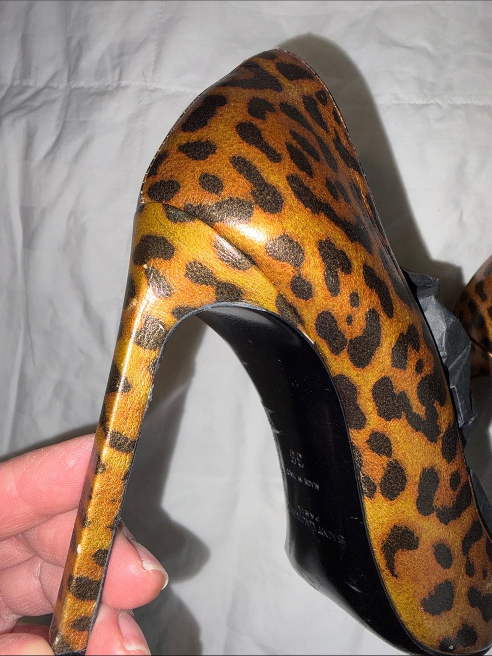 Saint Laurent Leopard Print Pointed Toe Pumps animal print SZ 36 - Picture 8 of 16